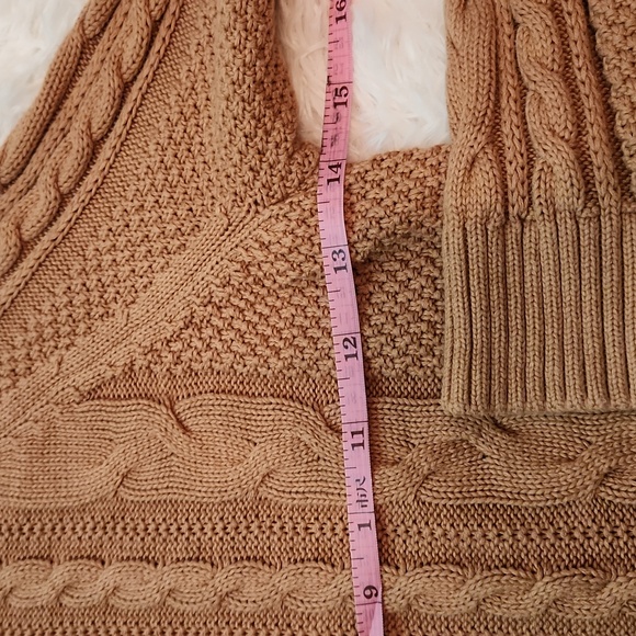 Gap tan knit sweater - Picture 3 of 8